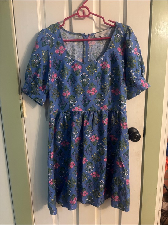 LOFT Dresses & Skirts - LOFT Blue Floral Short linen blend dress summer